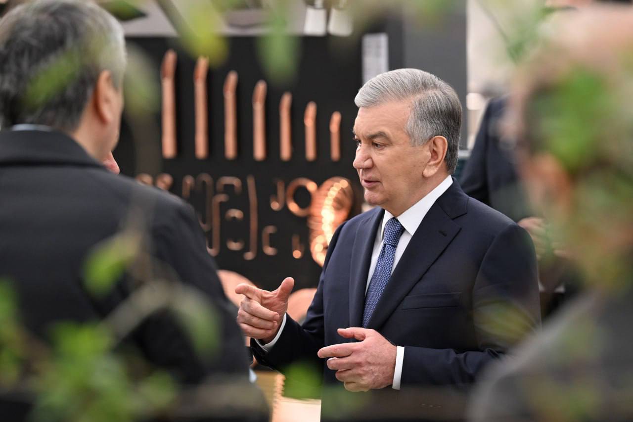 President Mirziyoyev inspecting copper products during visit to Infinity Copper Group factory